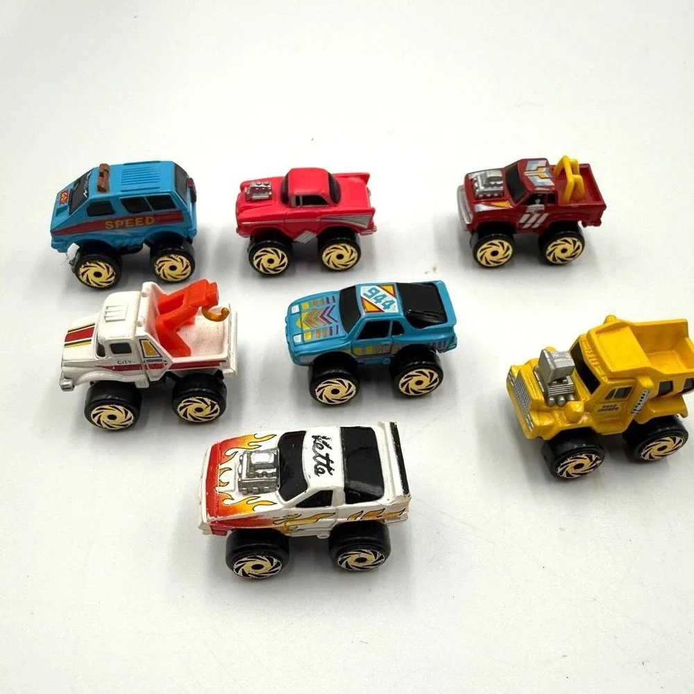 Vintage 1987 Road Champs Micro Monster Trucks‎ Lot of 7 Diecast Toy Cars Vette